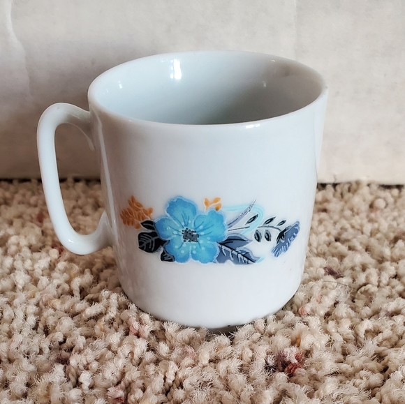 Mini Cup - Picture 2 of 7